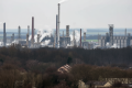 Four EU countries push Brussels to ease carbon market pressure on industry