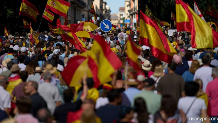 Video. Thousands rally in Madrid demanding Spanish PM Pedro Sánchez resign