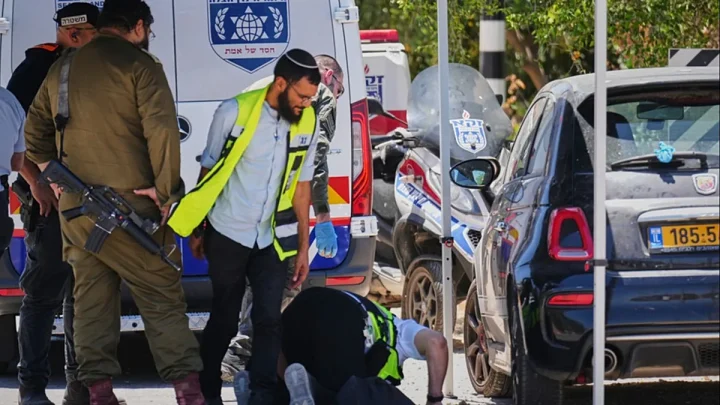 Man opens fire in central Israel killing one person and injuring five others