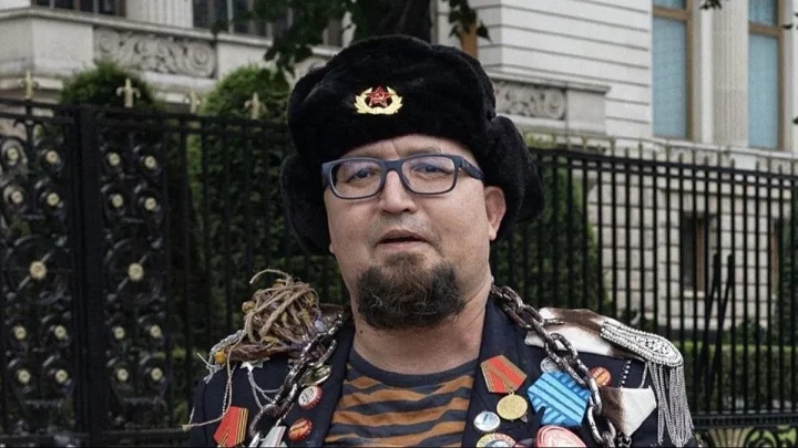 Russian artist and Putin critic Semyon Skrepetsky shot dead in Poland, officials say