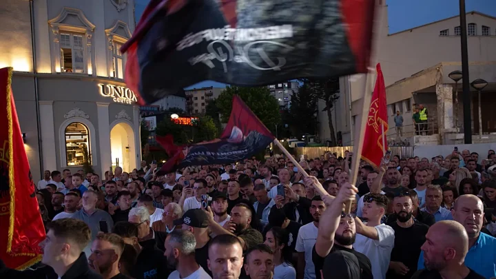 Kosovo election: PM Kurti’s Vetëvendosje party leads in exit polls