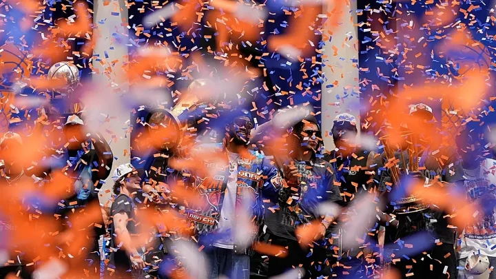 Knicks revel in NBA victory parade as thousands of fans fill New York’s streets