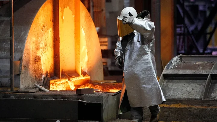 German industrial output rises for the first time this year but is still ‘too little’