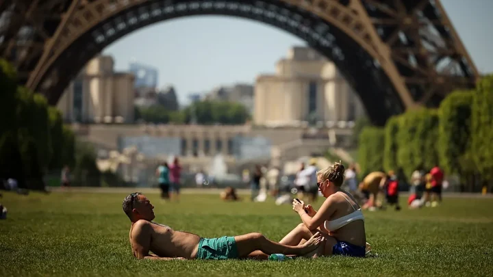 EU monitor warns of ‘new normal’ following record temperatures in May