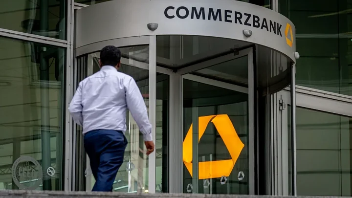 Germany blocks UniCredit bid for Commerzbank but the share price soars