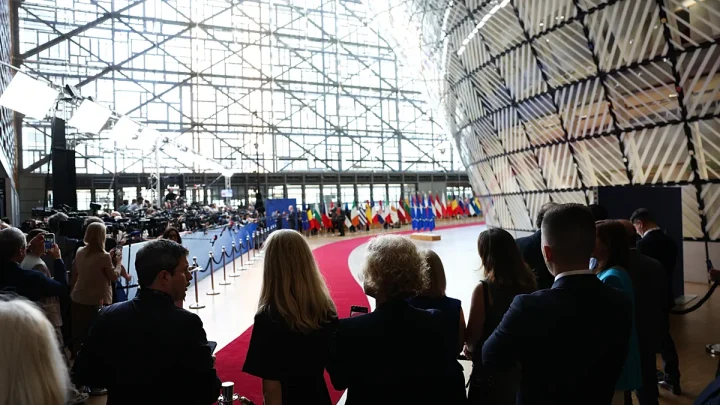 Live. EU summit: Leaders arrive in Brussels for showdown over bloc’s €2 trillion budget