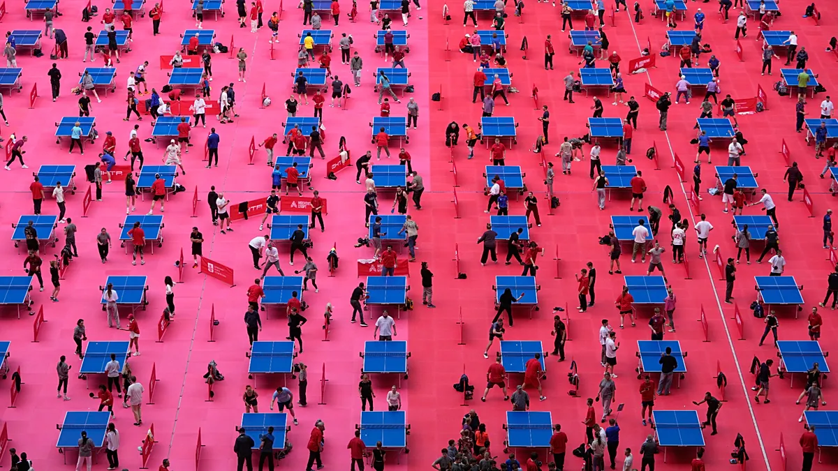 Video. Watch: 7,000 players compete at giant table tennis festival in Moscow