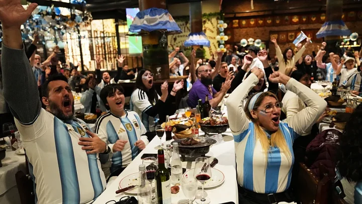 Video. Argentina fans erupt as Messi’s men reach World Cup semifinal