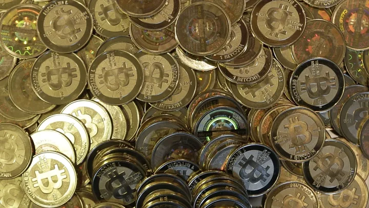 Exclusive: EU to revise crypto rules in 2027 amid Trump’s push for digital assets