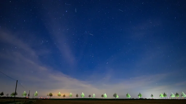 Planned 1.7 million satellites ‘devastating’ for astronomy by making night sky brighter