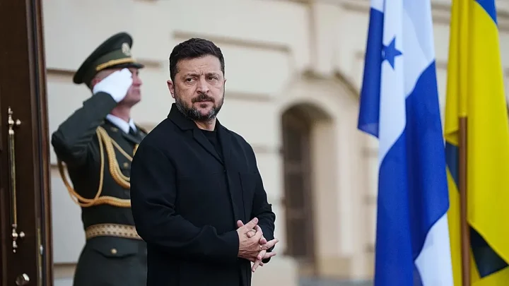 European Parliament condemns Zelenskyy for naming military unit after UPA heroes