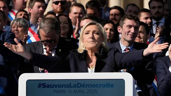 ‘People admire scars’: MEPs fear Le Pen more than Bardella