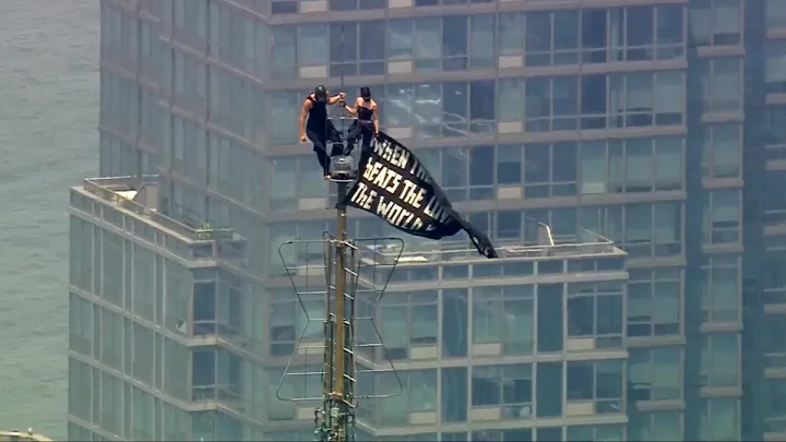 Daredevil couple charged with felonies for Empire State Building proposal stunt