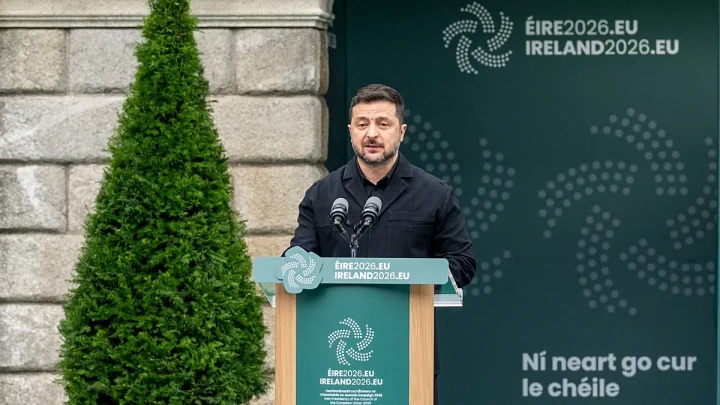 Don’t block Ukraine’s path to EU accession, Zelenskyy asks Hungary and Poland